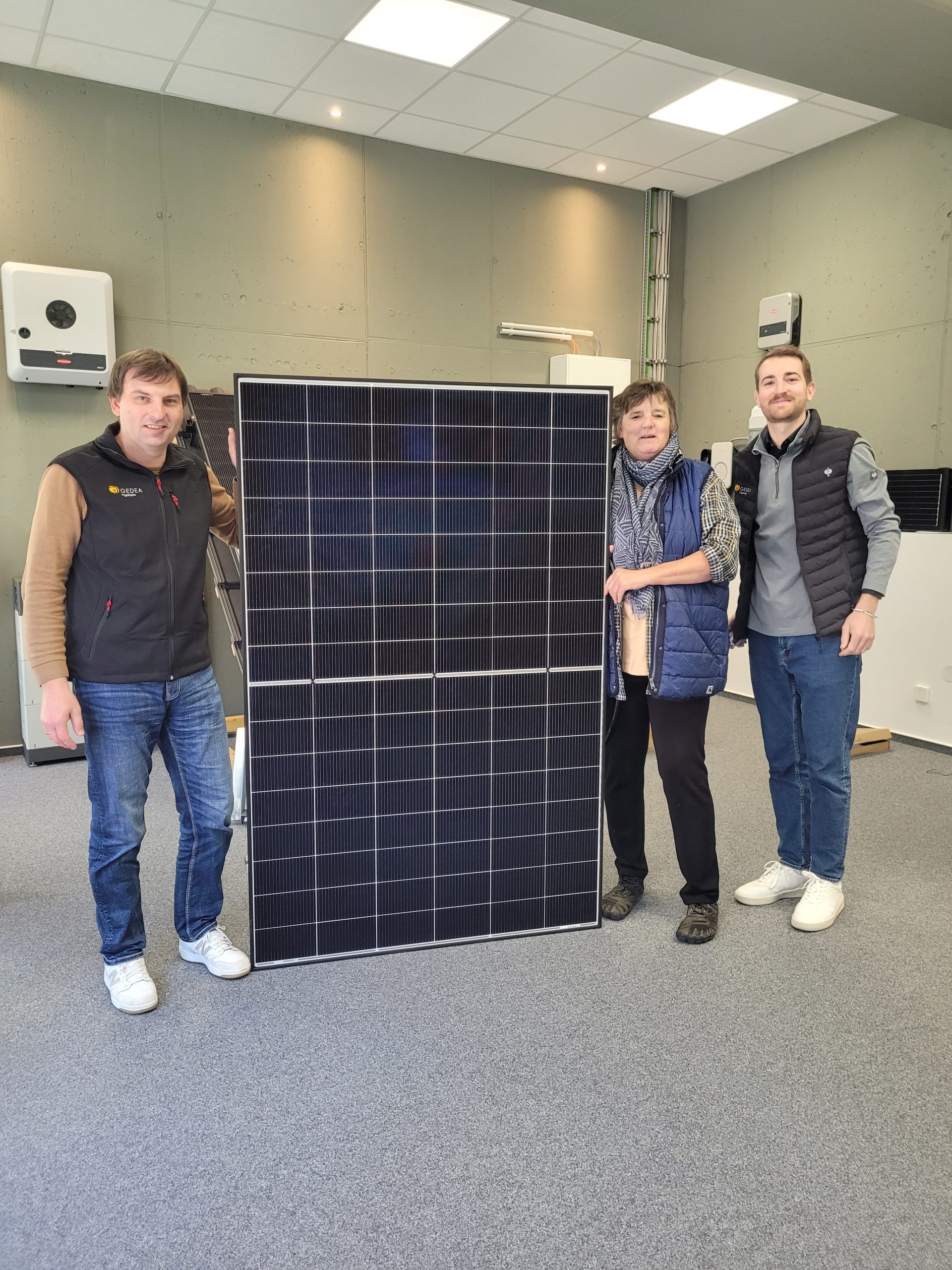 Gewinnübergabe Balkonkraftwerk Rotweinfest verkaufsoffener Sonntag